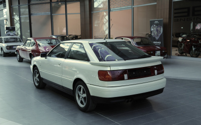 
                                                    img-Audi-4
                        