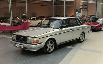 
                                                    img-Tatra, Volvo-2
                        